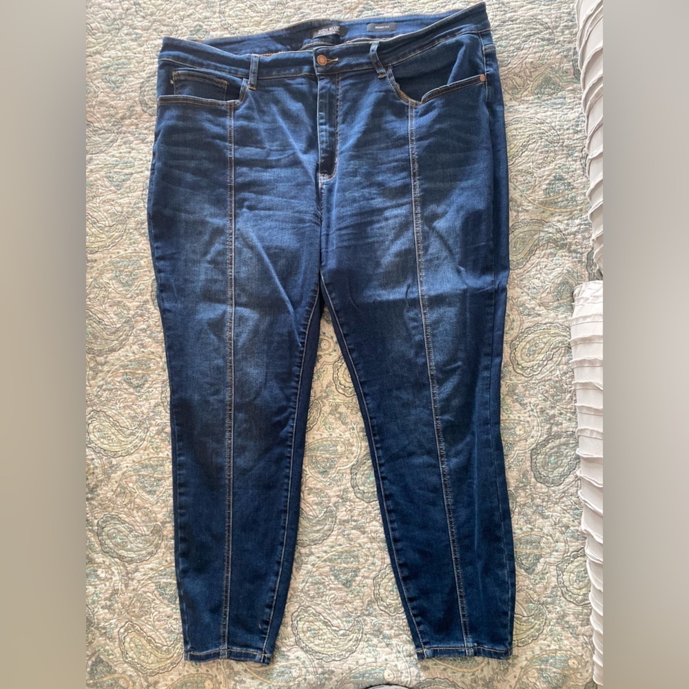 Cute Front seam Judy Blue skinny jeans